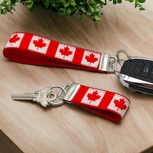 Canadian Keychain, Wristlet Keychains, Key Fob, Zipper Pull, Canada Flag, maple leaf