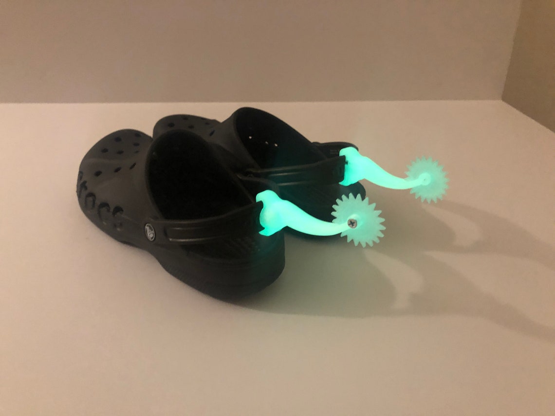 spurs for crocs amazon