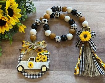 Sunflower Truck Beaded Garland, Tiered Tray Beads, Farmhouse Beads, Little Truck, Wood Beads, Spring Decor