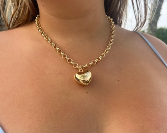 Grande colar de coração de ouro