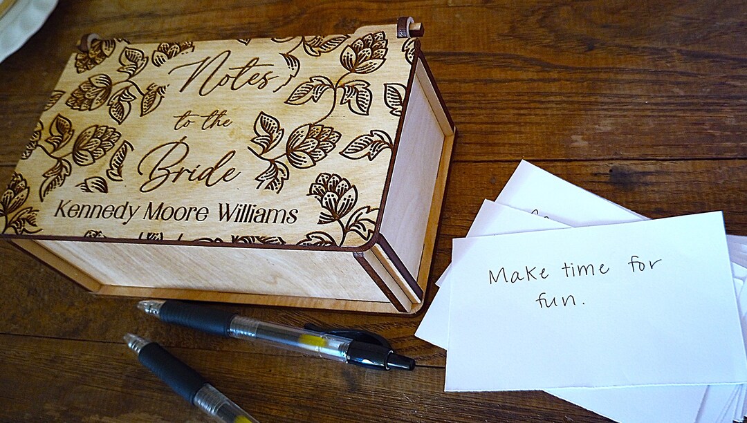 Personalized Bride Keepsake Box: Floral Engraved Wooden Letters - Etsy