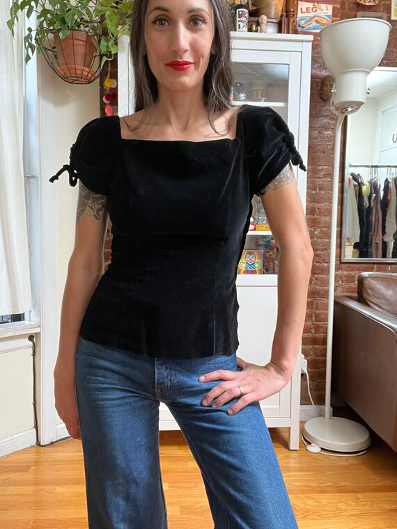 1950-60s S Black Velvet Blouse/vintage blouses/vin