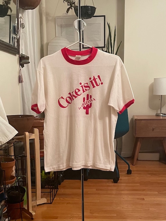 1970s Coke is it! Shirt M