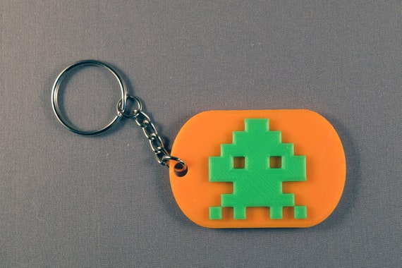 Space Invaders Game Keyring 3d Printed Retro 70 S Etsy