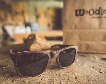 Woodie square walnut wood square wayfarer, wooden sunglasses. women men polarized lenses