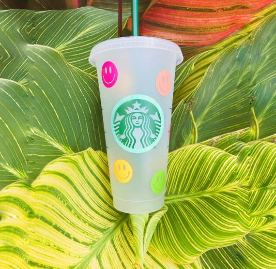 Venti 24oz Retro Smiley Face Design Starbucks Reusable Cup