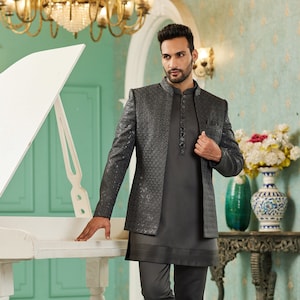 Jodhpuri sherwani set