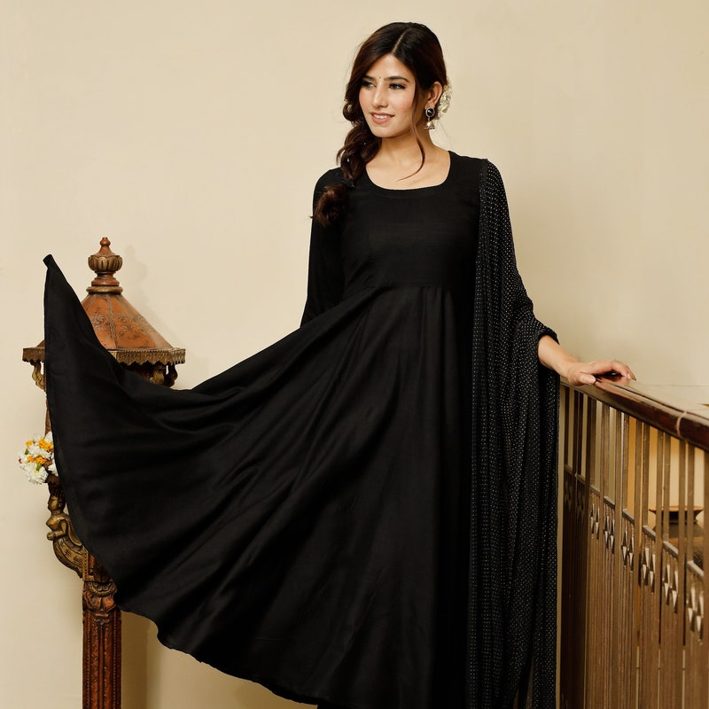 anarkali suit with belt