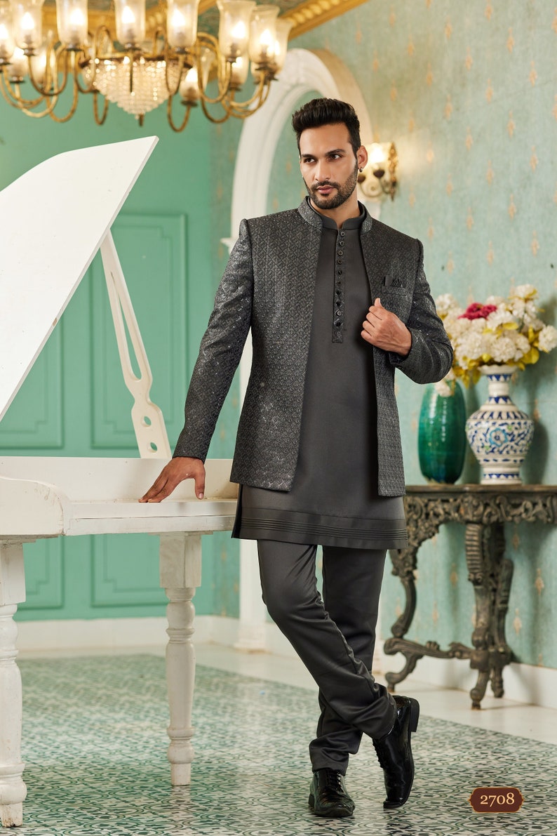 Jodhpuri sherwani set