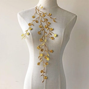 Iron on Applique Embellishment Flower Leaf Vines Embroidery Applique Patch Plum Blossom Flower Patch for Garment Apparel Dresses Gold