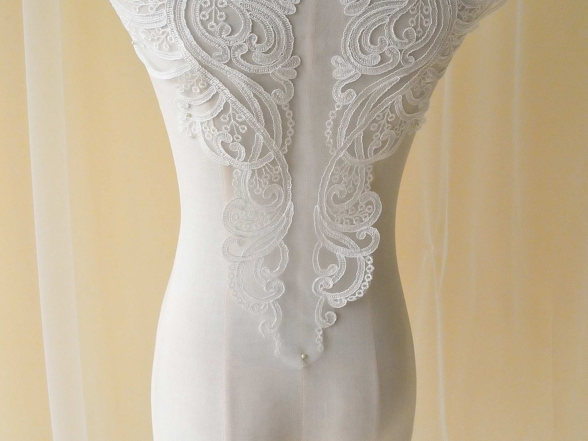 Delicate Corded Lace Applique Sewing Floral Patches Embroidery Back ...