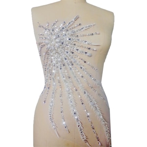Embroidery Beaded Floral Appliques Rhinestone Pearl Sewing Patch Appliques Motif for Ballgown Dance Costumes 1 Piece