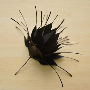 Goose Feathers Handmade Customized Feather Flower Natural Feather Flower Embellishment Millinery for Hat Making Fascinators Decoration