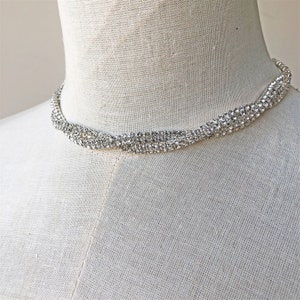 Bling Crystal Rhinestone Close Chain Trim necklace Rhinestone Necklace Crystal Chain for Dress Gown Dinner Jacket Collar Belt Making