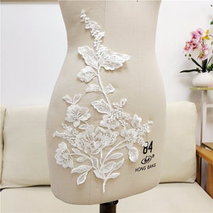 Off -White  Floral Leaf Lace Patch Motif Embroideried Flower Lace Appliques Wedding Dresses Bridal Gown Dance Costumes By 1 Piece