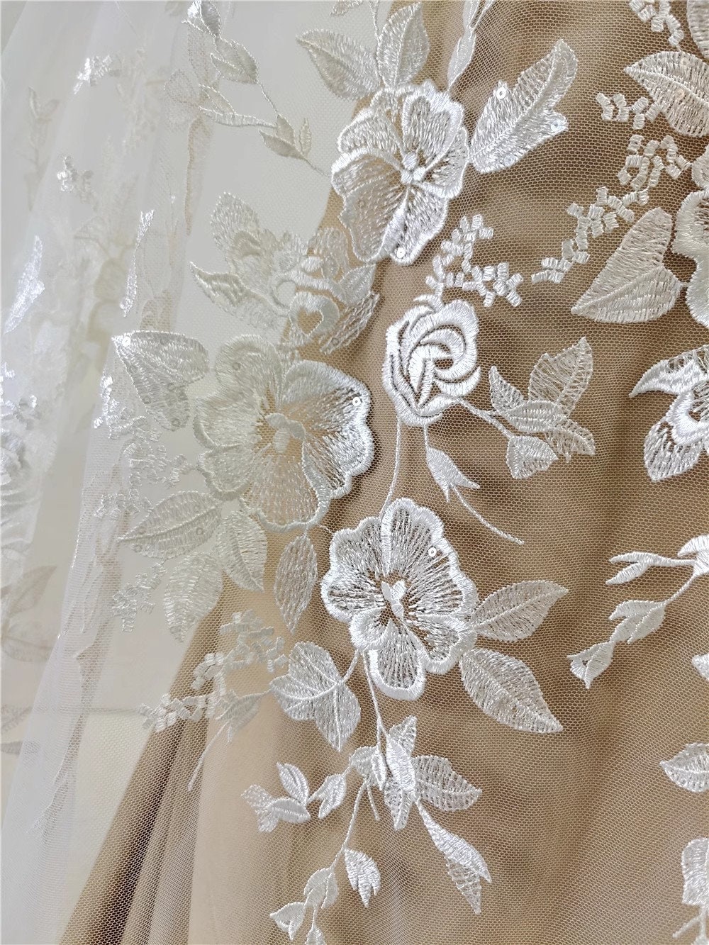 Ivory Flower Lace Naomi