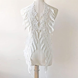 Stunning Lace Applique Angel Wing Motif off-White Embroidery Corded Floral Sewing Patch Embellishment for Wedding Dress Dance Costumes