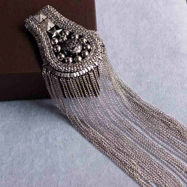 Schulter Quaste Kette Epauletten Strass Perlen Epaulet Fransen Schulter Abzeichen Strass Applikationen für Kostüme Blazer Jacke Design