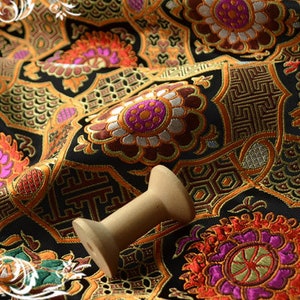 Vintage brokaatstof Flora Jacquardstof Haute-couturestoffen voor formele kostuumkleding 27,5 inch breed Verkocht op maat gesneden