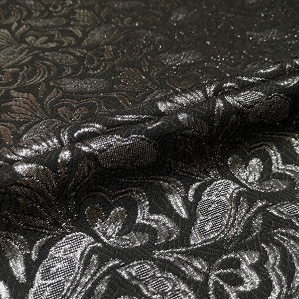 Luxe Noir Brocart Robe Tissu Silver Flora Jacquard Tissus Shimmer pour costume de performance, robe, costumes 55 pouces largeur par 1 yard