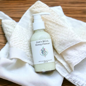 Goat’s Milk & Honey Cleanser