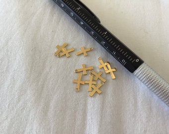 10 pcs Charms. Charms  for bracelet, necklaces, charms for jewelry  making. Gold  filled charms. Gold charms. Cruz charms