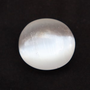 Polished Selenite Palmstone, Selenite Palmstone Crystals, Selenite Polished Crystal, Selenite Crystal, Selenite Pocket Stone, 35mm Palmstone