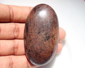 Garnet Palm Stone, Garnet Crystal, Red Garnet Palmstone, January Birthstone, Polished Garnet, Pocket Stone Dimensions-68x39x18mm Wt-106gm...