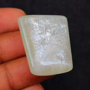 Extremely Rare Green Apophyllite Palm stone, Green Apophyllite Polished Palmstone, Transmits Universal Energy Open the Heart Chakra, Pocket
