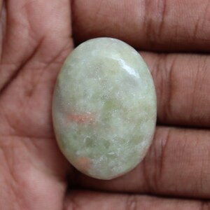 Natural Yellow Serpentine Palm Stone, Polished Yellow Serpentine Gemstone, Yellow Serpentine, Yellow Serpentine Pocket stone, yellow stone