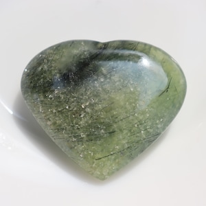 EPIDOTE in PREHNITE Crystal heart Stone  Healing Crystals and Stones Prehnite heart Stone, Prehnite Crystal, Prehnite heart Stone, Christmas