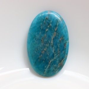 Cabochon di apatite di grandi dimensioni, pietra tascabile di apatite blu, cabochon di cristalloterapia, pietra curativa, cristalli etici di alta qualità, pietra sciolta.
