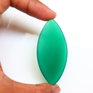 Großer grüner Onyx Cabochon, wunderschöner natürlicher grüner Onyx Edelstein, handgefertigter loser Stein des grünen Onyx für Schmuck lose Stein, grüner Kristall.