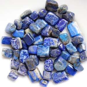 Lapis Lazuli - Small cube tumbled stone, quality lapis lazuli tumbled stone - tumbled lapis lazuli - healing crystal - lapis lazuli crystal
