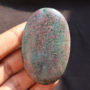 Top Quality Natural Ruby Kyanite Palmstone, Ruby Kyanite Palmstone, Handmade Ruby Kyanite Stone,  High quality for jewels