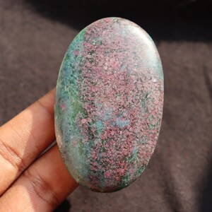 Top Quality Natural Ruby Kyanite Palmstone, Ruby Kyanite Palmstone, Handmade Ruby Kyanite Stone,  High quality for jewels