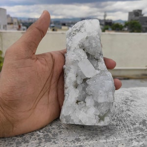 Raw stunning natural Apophyllite crystal cluster Australia crystals gem stone. Mind clarity,focus meditation spiritual source Wt-600gm...