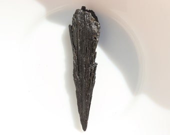 Black Kyanite Specimen raw, Black kyanite with calcite crystal, Natural Raw Black Kyanite Mineral, Raw Kyanite , Chakra, healing stone