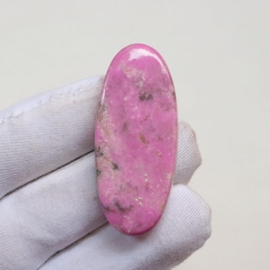 Raro cabochon di calcite di cobalto rosa, pietra preziosa naturale di calcite di cobalto, calcite di cobalto dal Congo, calcite rosa lucidata a mano, creazione di gioielli