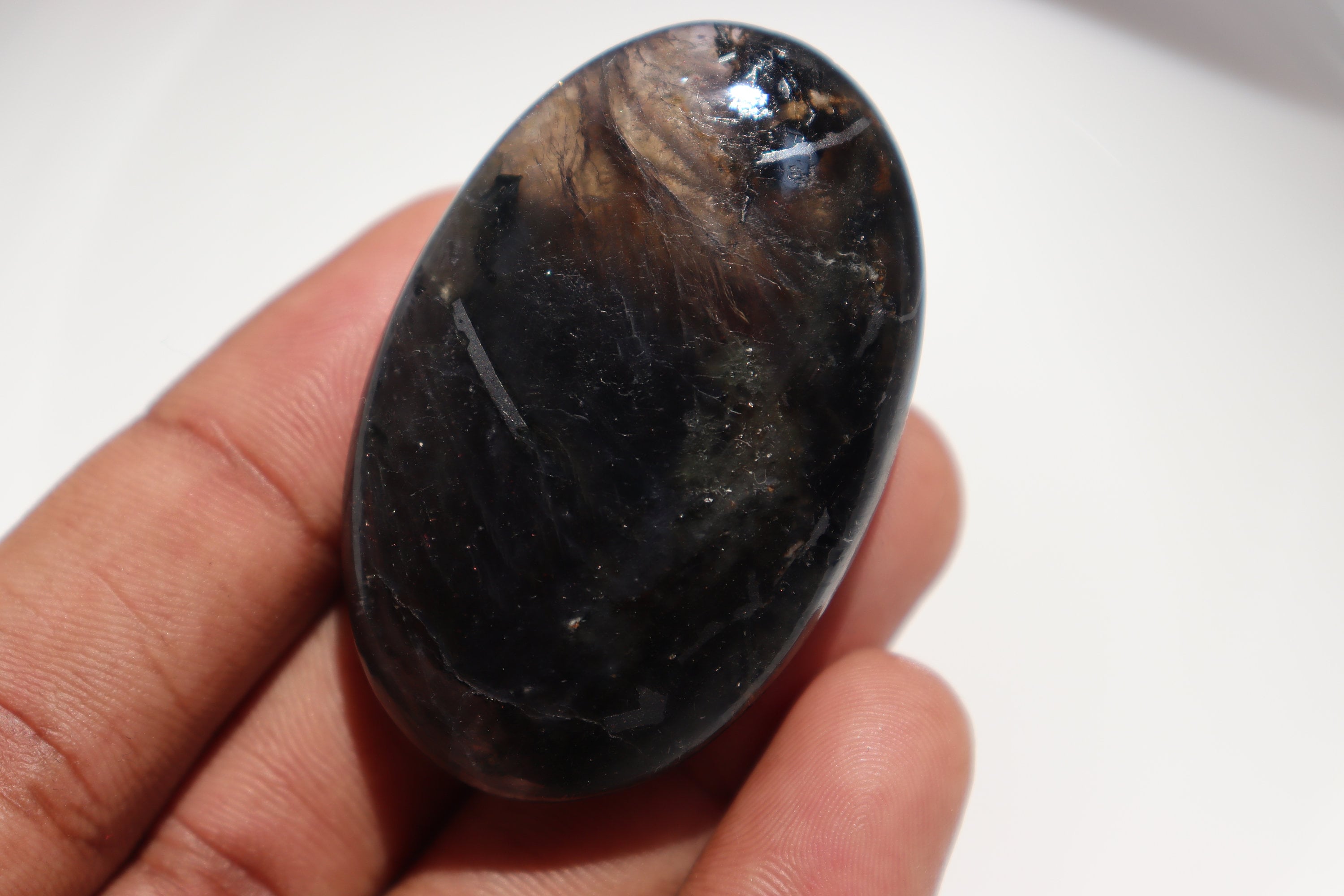 アイオライトサンストーンパームストーン、美しい天然アイオライト