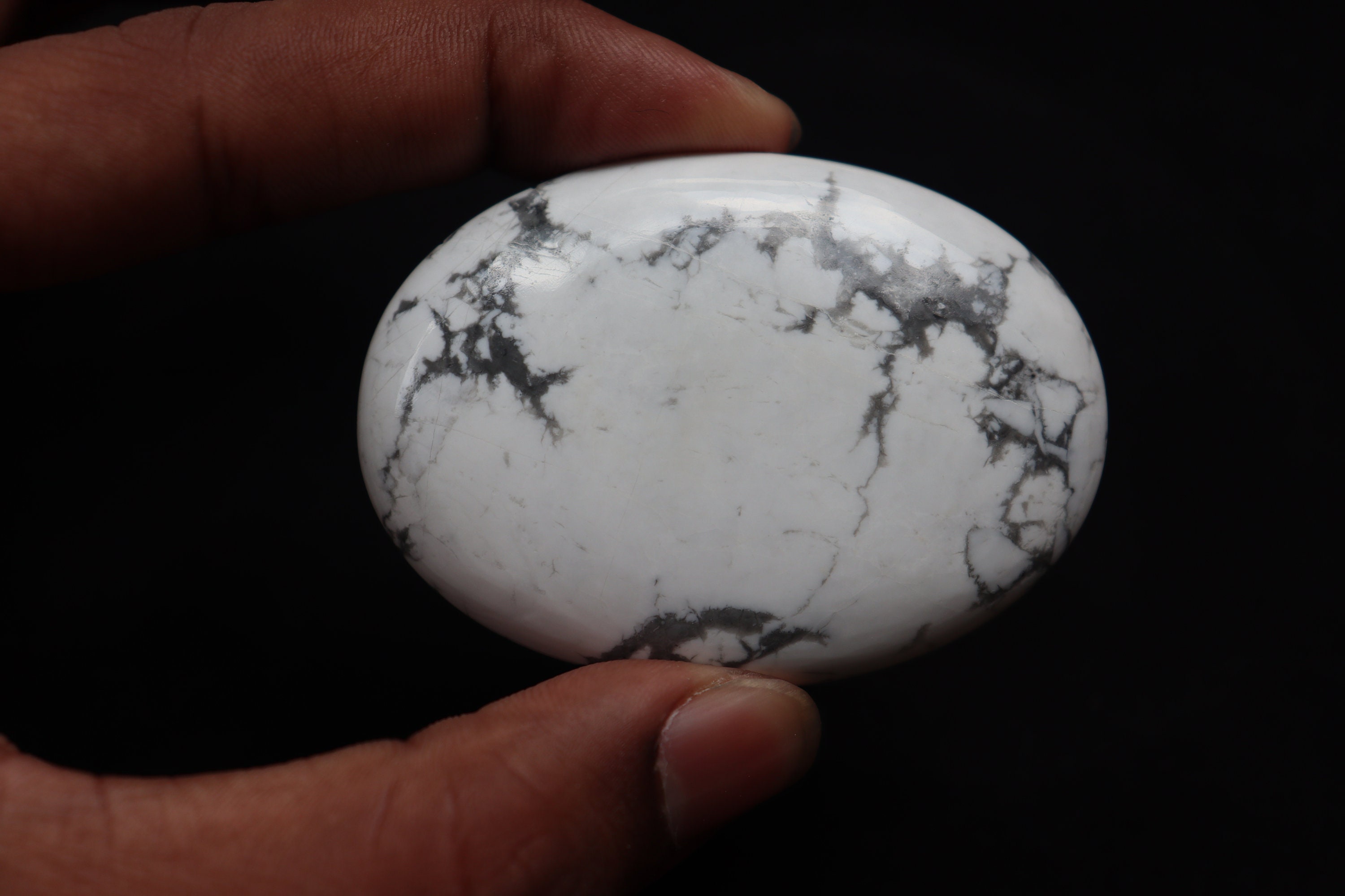 Natural Howlite Crystal, White Howlite Stone, Tumbled Stone, Healing ...