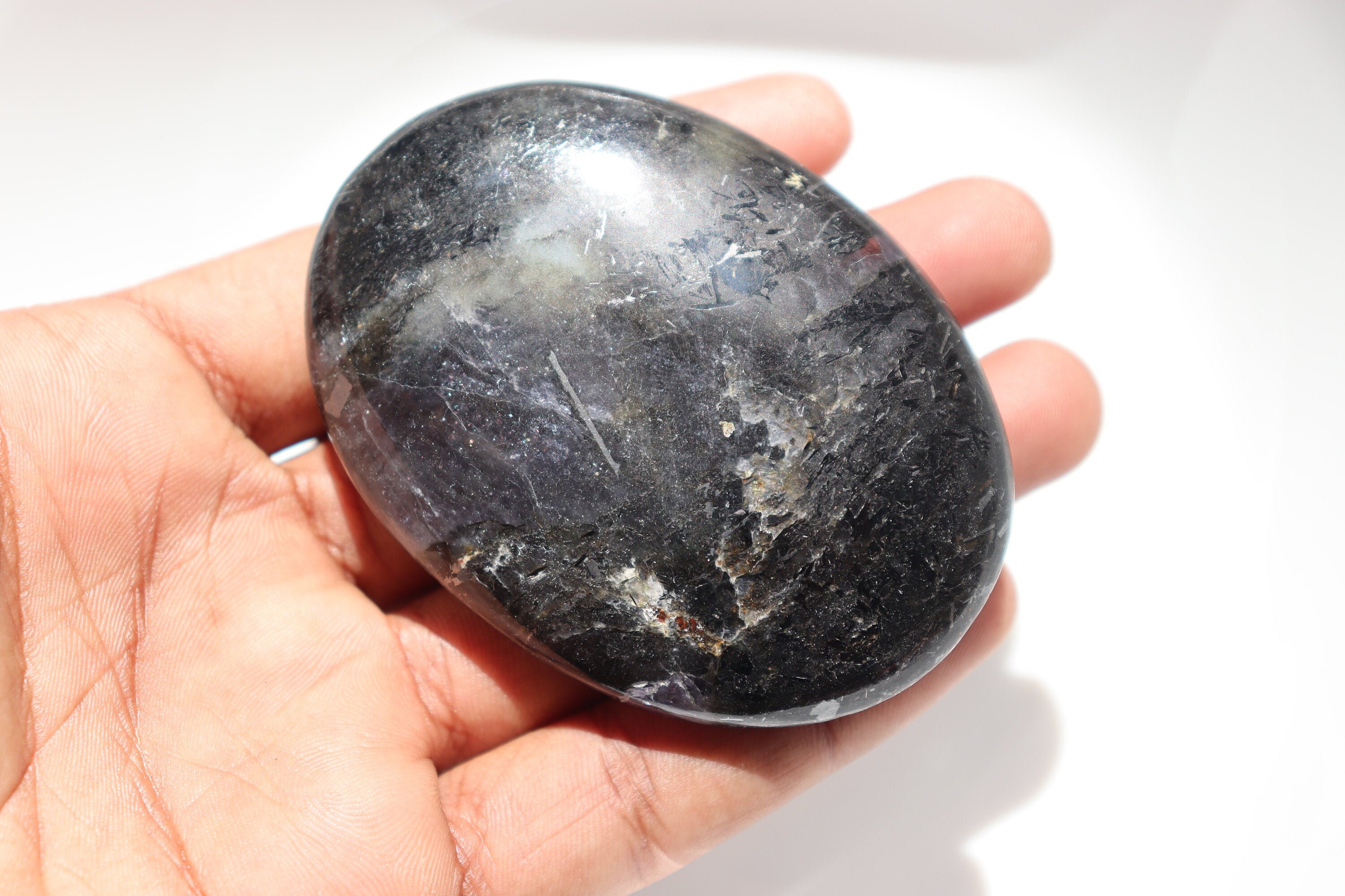 XXL アイオライトサンストーンパームストーン、美しい天然アイオライト