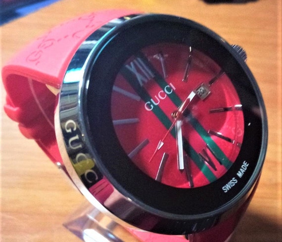 Vintage Large Men's Gucci Watch 