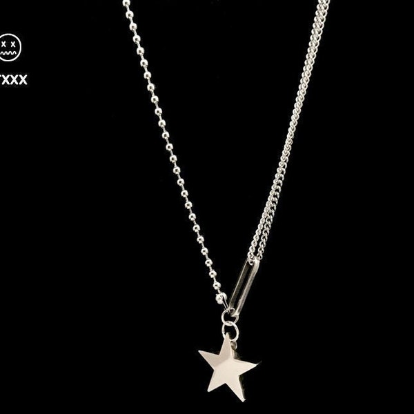 Star Pendant Chain Necklace