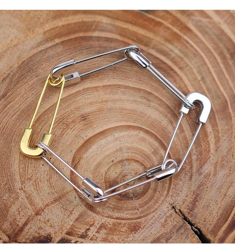 Ambush Safety Pin Link Bracelet - Metallic | ModeSens