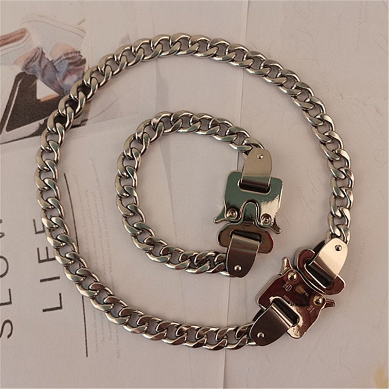 Chain buckle store