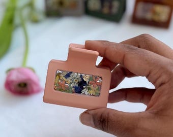 Real Pressed Flower Resin Claw Clip