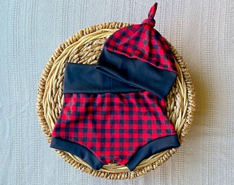 Buffalo Plaid Baby Shorts / Baby Bloomers / Newborn Outfit / Baby Shower Gift