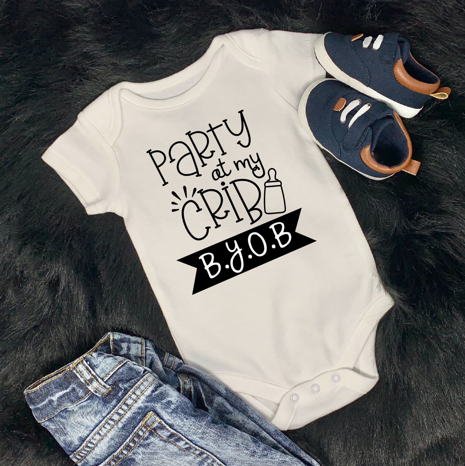 Party at My Crib Onesie / Funny Baby Shower Gift / BYOB Bodysuit Etsy