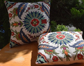 TURKISH TULIP DESIGN Pillow Cover. Japan Sun Pillow Cushion. Turkish Tulip Tile Pattern Pillow